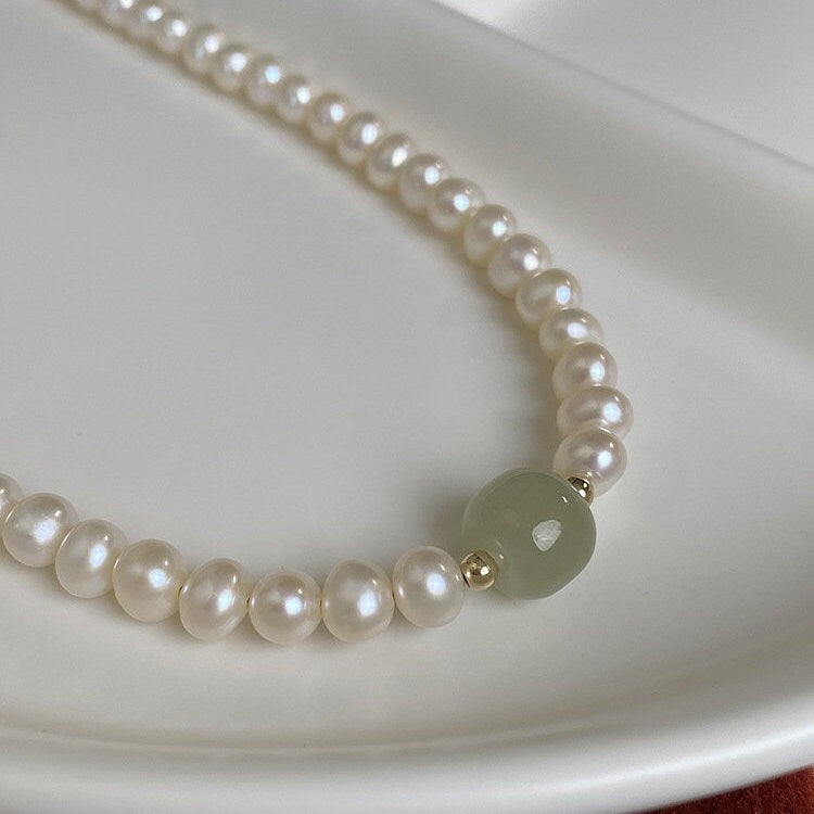 Natural Pearl Necklace with Jade, Freshwater Pearl Beaded Necklace, Gift for Her, Mother's Day Gift, Gift for Mom, Elegant Jade Pendant