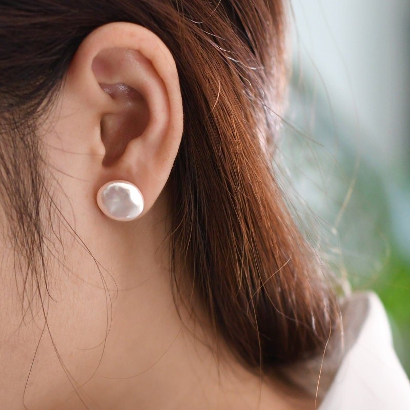 13-15mm Baroque Coin Pearl Stud Earrings, Natural Fresh Water Pearl Earrings, Simple Single Flat Pearl Earrings
