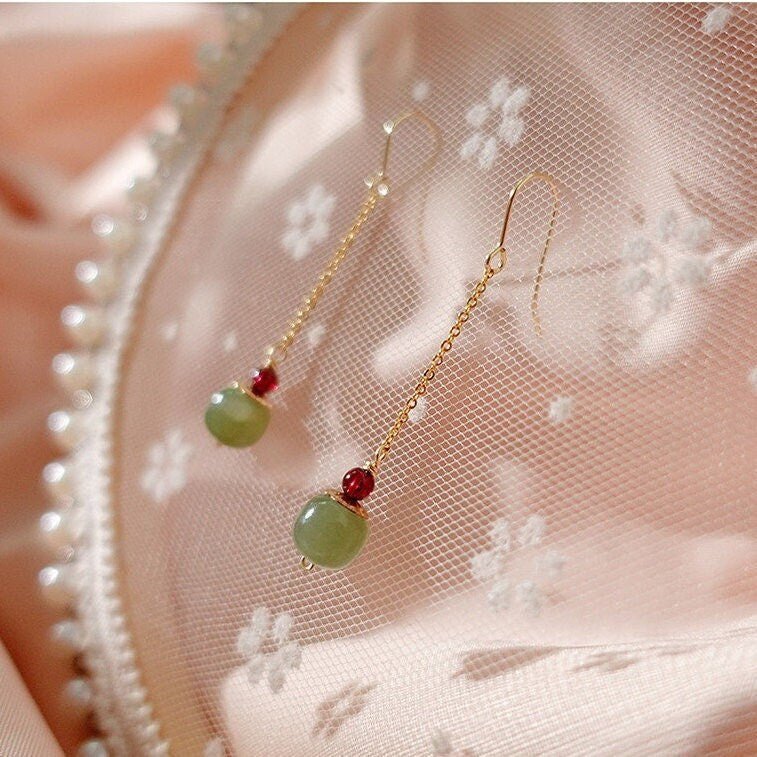 Natural Hetian Jade Earring, Jade Long Drop Earrings, Jade Gold Earrings, Minimalist Nephrite Earring, Long Drop Jade Earrings, Green Jade