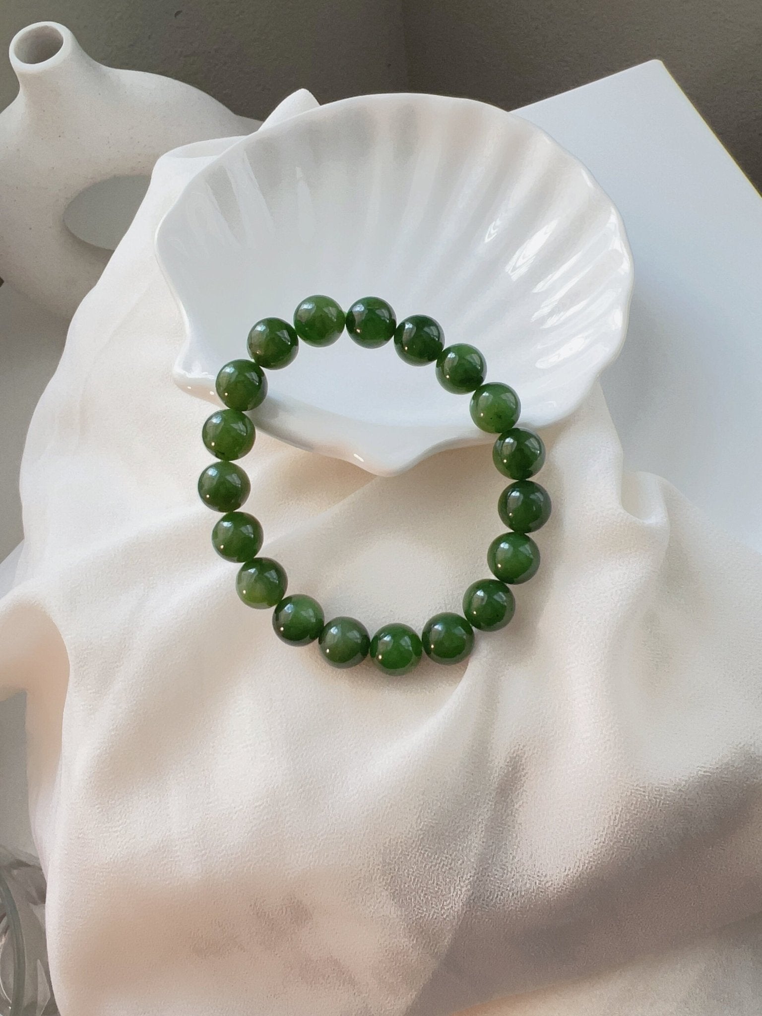Natural Jade Beaded Bracelet, Green Jade Bracelet, Natural Hetian Jade, Genuine Nephrite Bracelet, Cat Eye Jade Beads, 9mm 10mm Jade Beads