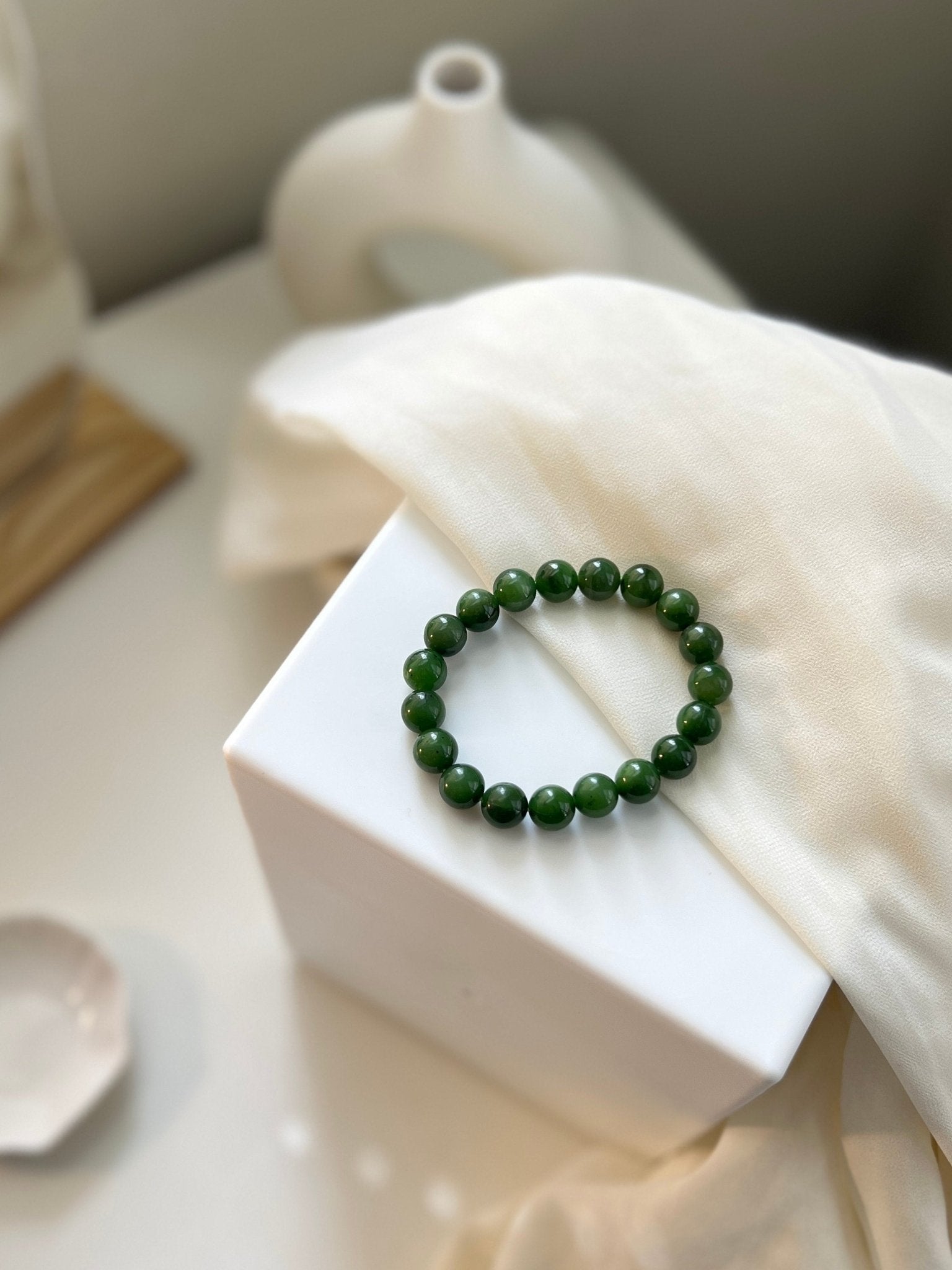 Natural Jade Beaded Bracelet, Green Jade Bracelet, Natural Hetian Jade, Genuine Nephrite Bracelet, Cat Eye Jade Beads, 9mm 10mm Jade Beads