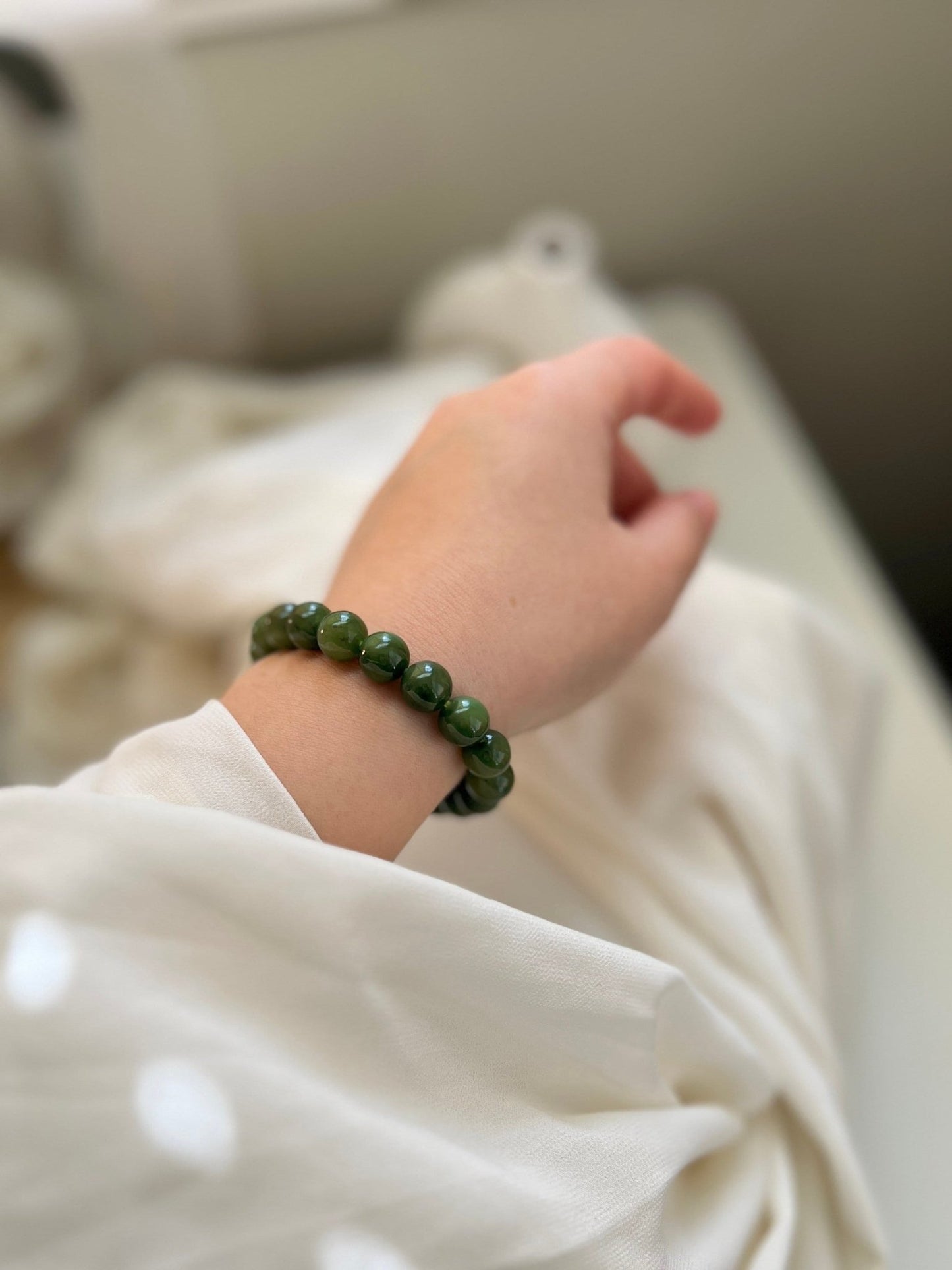 Natural Jade Beaded Bracelet, Green Jade Bracelet, Natural Hetian Jade, Genuine Nephrite Bracelet, Cat Eye Jade Beads, 9mm 10mm Jade Beads