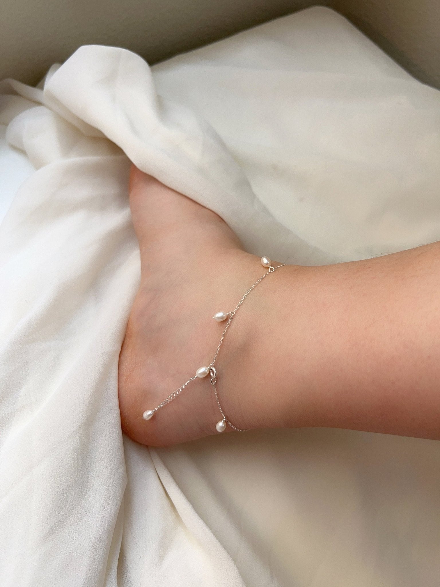 Dainty Freshwater Pearl Anklet (S925 Silver)
