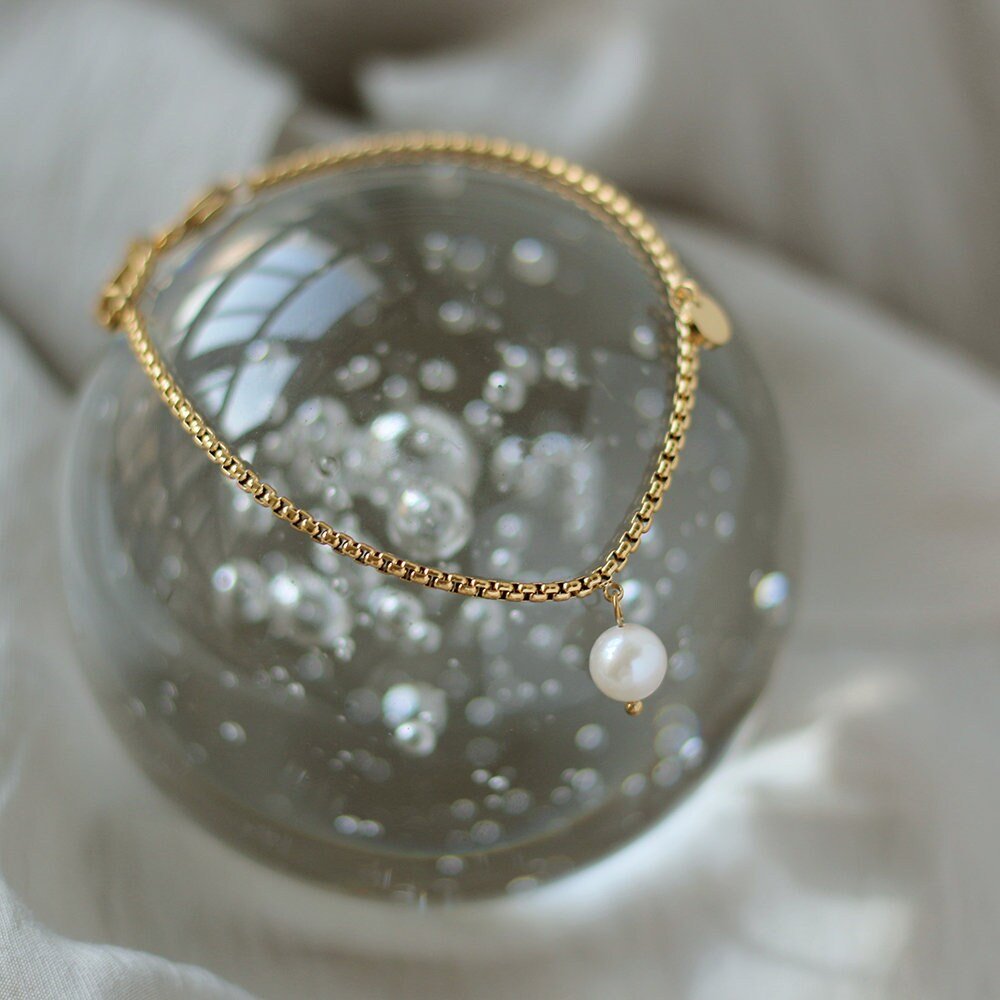 Dainty Pearl Bracelet, Fresh Water Pearl Bracelet, Natural Pearl Bracelet, 18K Gold Plated Bracelet, Wedding Bracelet, 1 Pearl Bracelet