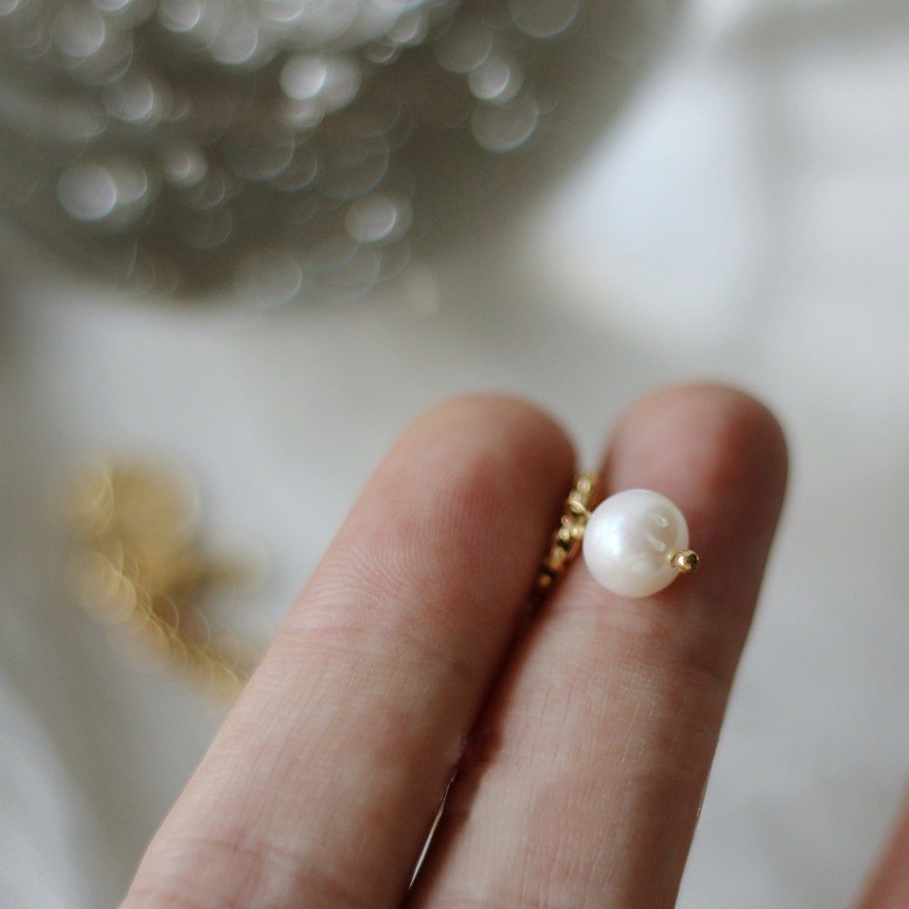 Dainty Pearl Bracelet, Fresh Water Pearl Bracelet, Natural Pearl Bracelet, 18K Gold Plated Bracelet, Wedding Bracelet, 1 Pearl Bracelet